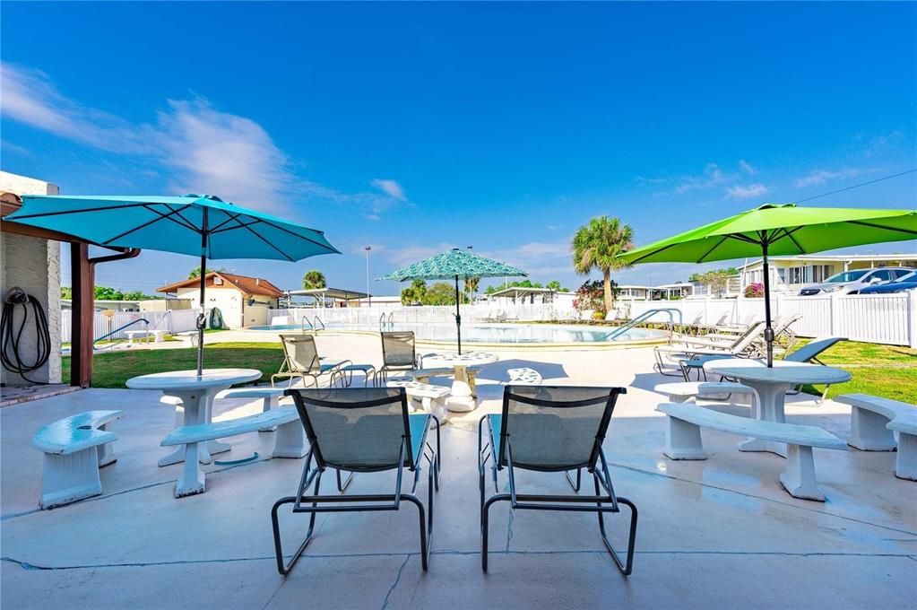 For Sale: $124,000 (2 beds, 2 baths, 1056 Square Feet)