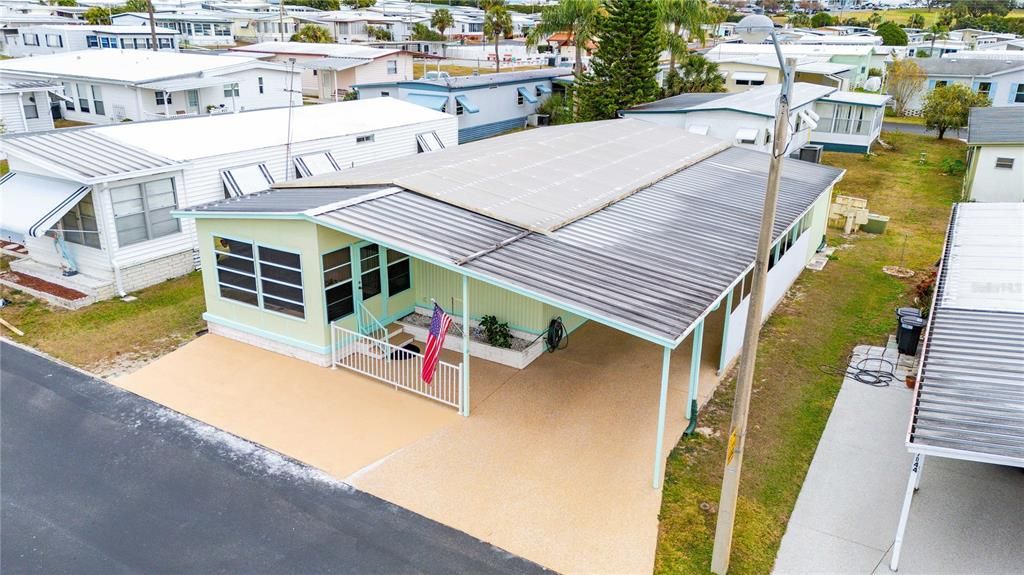 For Sale: $124,000 (2 beds, 2 baths, 1056 Square Feet)