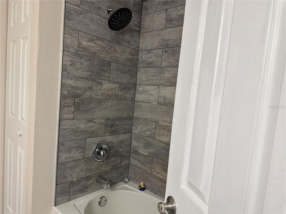 En Renta: $2,000 (3 camas, 2 baños, 1760 Pies cuadrados)