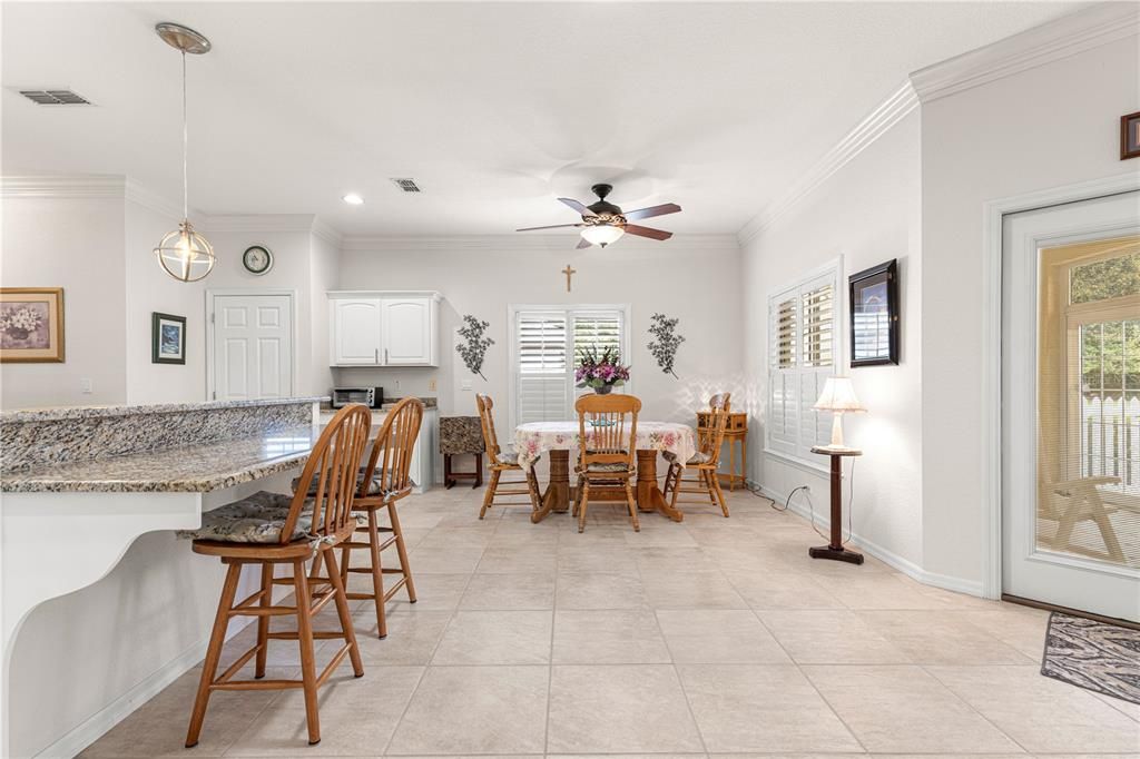 Active With Contract: $2,000 (3 beds, 3 baths, 1850 Square Feet)