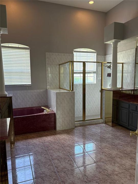 For Rent: $4,500 (4 beds, 2 baths, 3446 Square Feet)