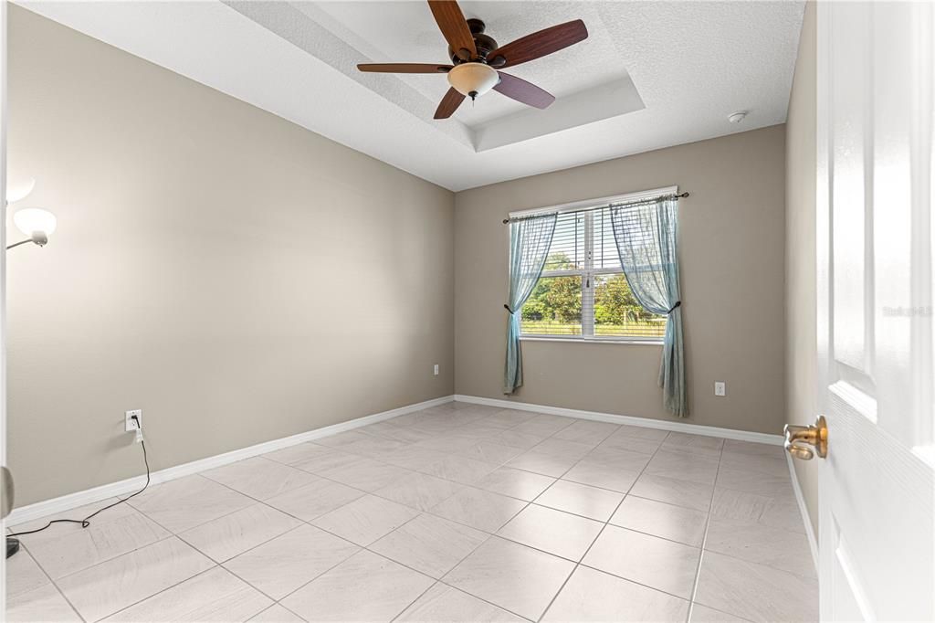 Active With Contract: $235,900 (3 beds, 2 baths, 1548 Square Feet)