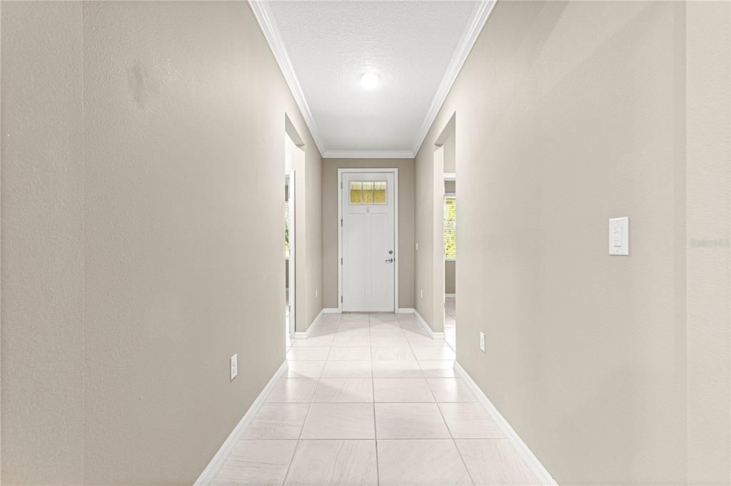 Active With Contract: $235,900 (3 beds, 2 baths, 1548 Square Feet)