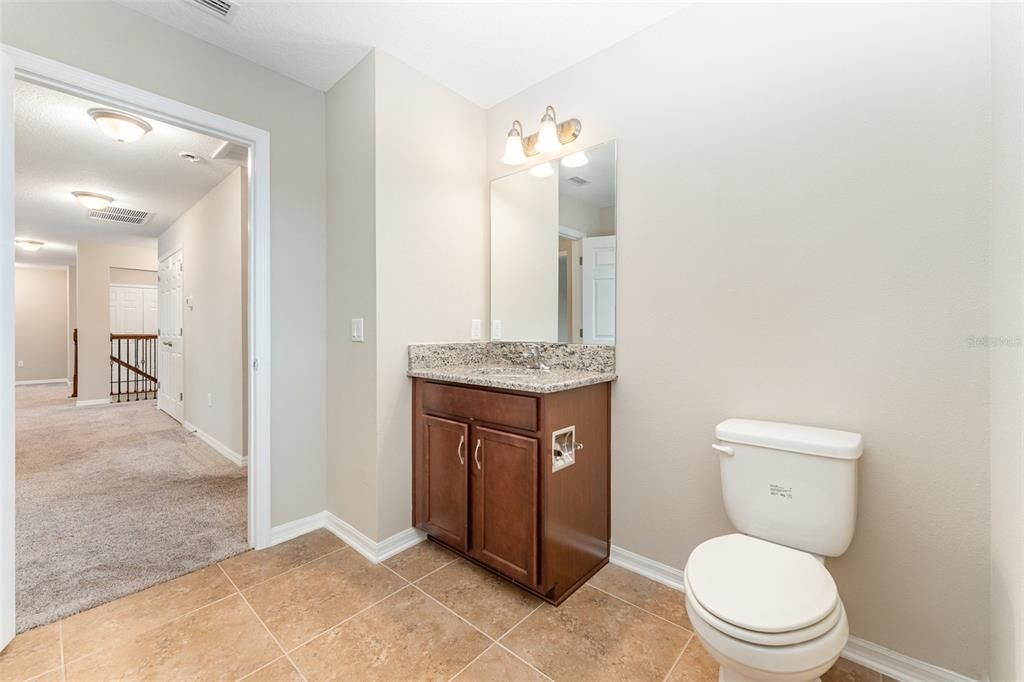 For Sale: $975,000 (6 beds, 4 baths, 5454 Square Feet)