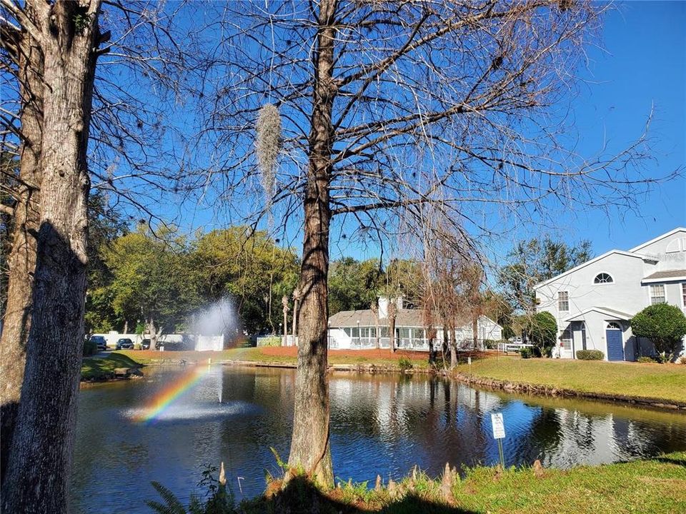 Active With Contract: $1,395 (2 beds, 1 baths, 834 Square Feet)