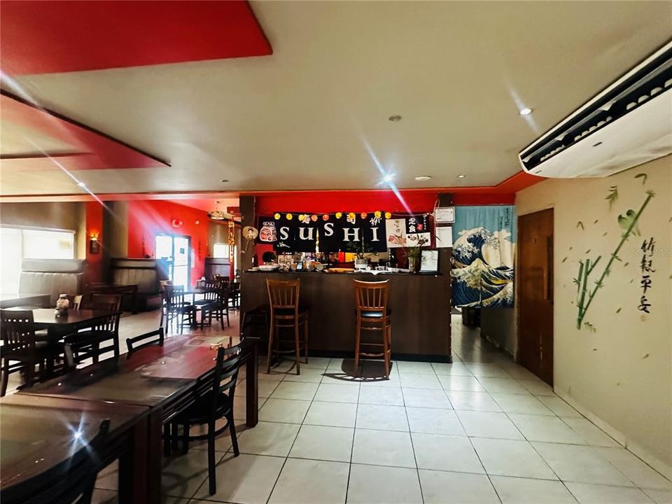 待售: $245,000 (0 贝兹, 0 浴室, 3300 平方英尺)