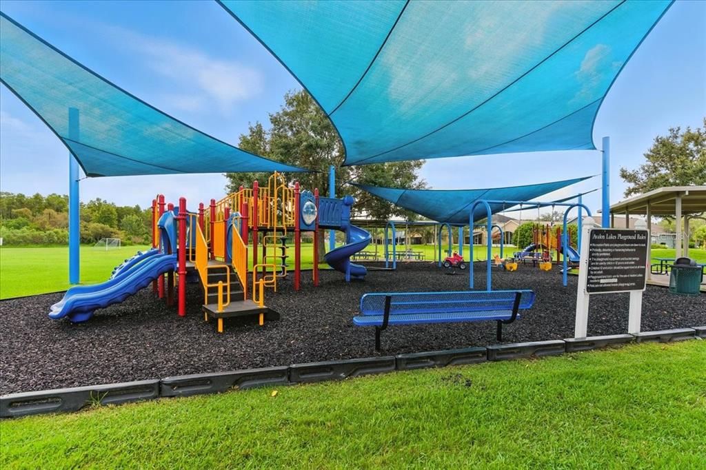 合同活跃: $2,745 (5 贝兹, 2 浴室, 2232 平方英尺)