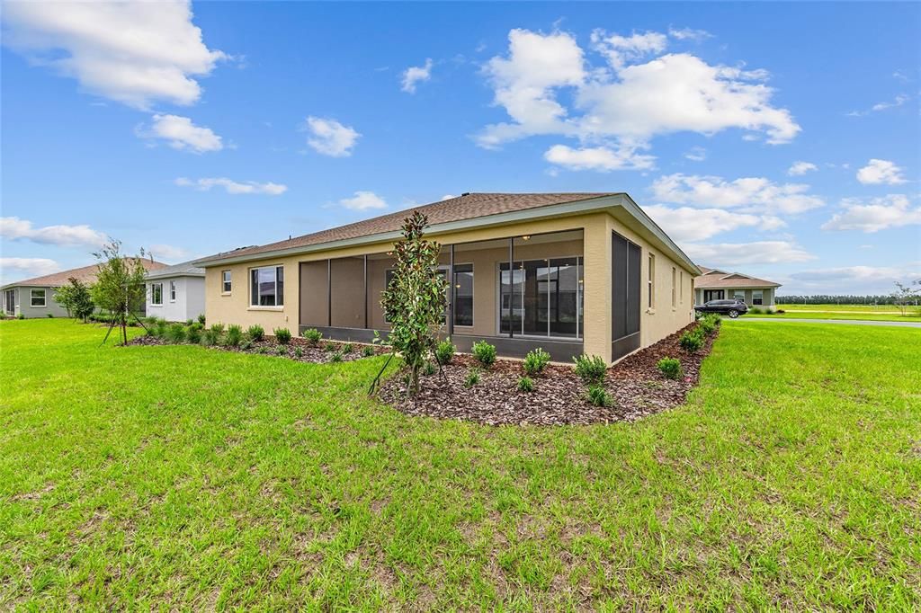 Active With Contract: $444,000 (2 beds, 2 baths, 2616 Square Feet)