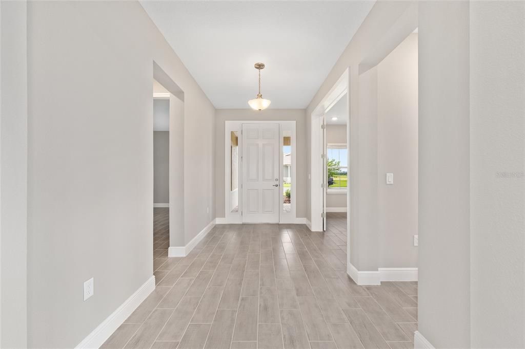 Active With Contract: $444,000 (2 beds, 2 baths, 2616 Square Feet)