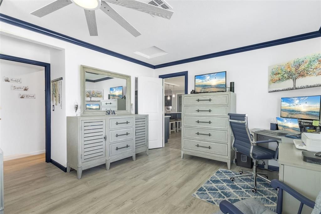 For Sale: $1,495,000 (3 beds, 3 baths, 3250 Square Feet)