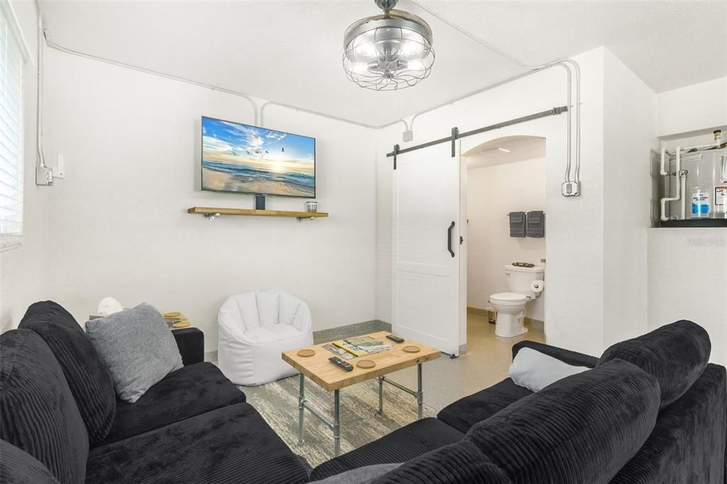 For Sale: $1,495,000 (3 beds, 3 baths, 3250 Square Feet)