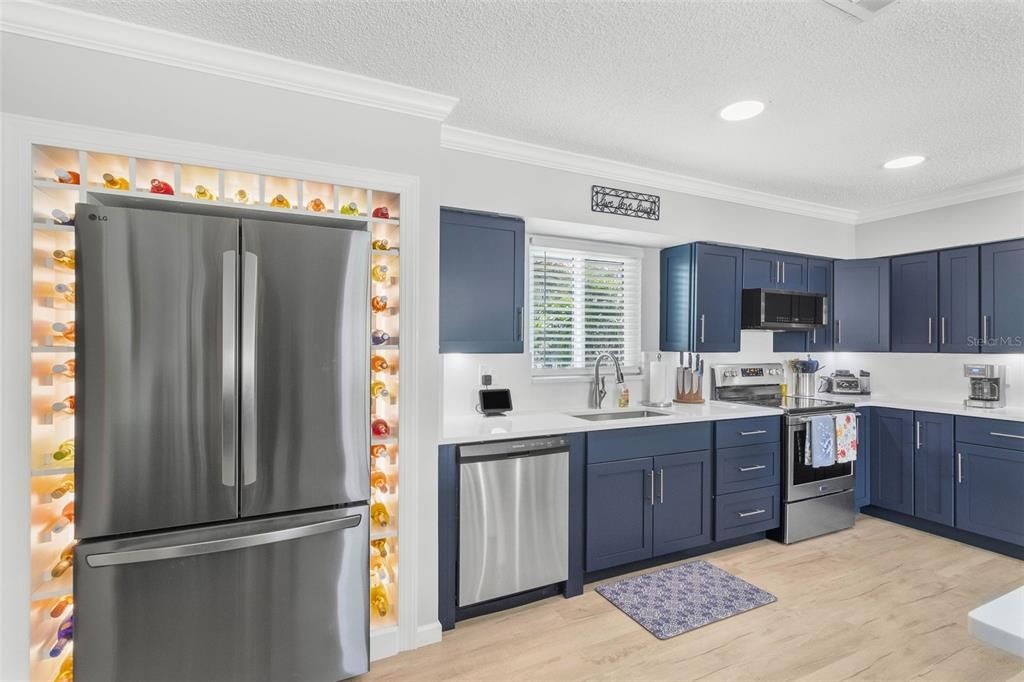 For Sale: $1,495,000 (3 beds, 3 baths, 3250 Square Feet)