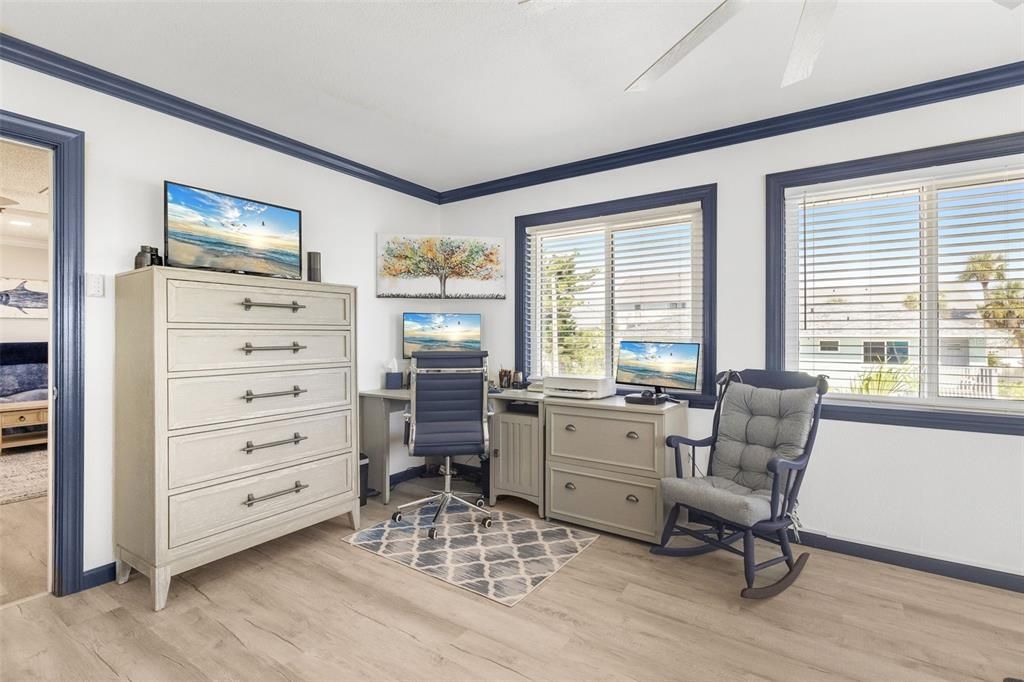 For Sale: $1,495,000 (3 beds, 3 baths, 3250 Square Feet)