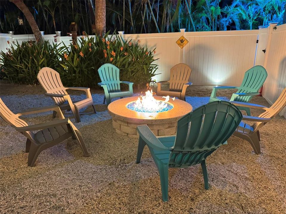 For Sale: $1,495,000 (3 beds, 3 baths, 3250 Square Feet)