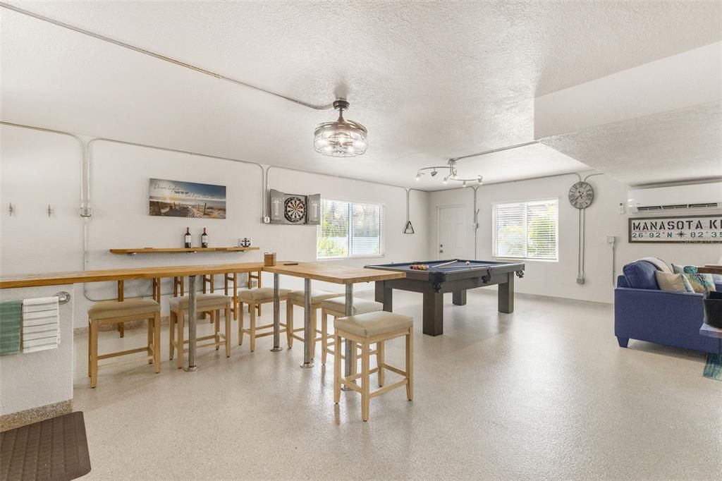 For Sale: $1,495,000 (3 beds, 3 baths, 3250 Square Feet)