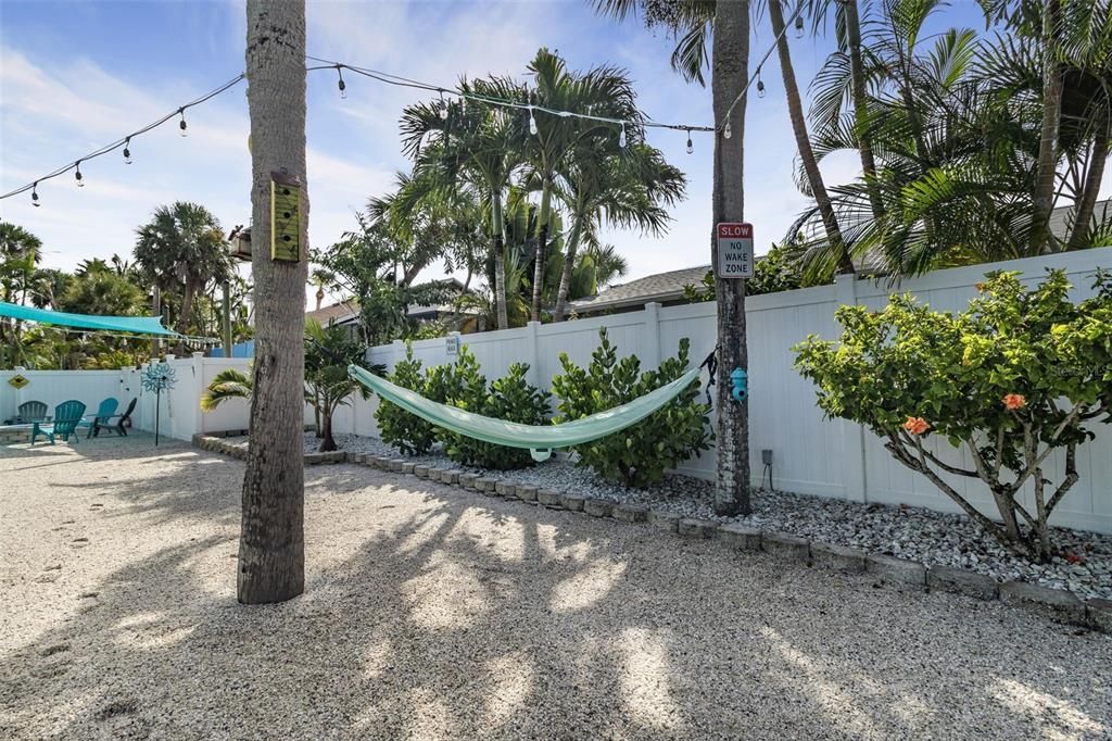 For Sale: $1,495,000 (3 beds, 3 baths, 3250 Square Feet)