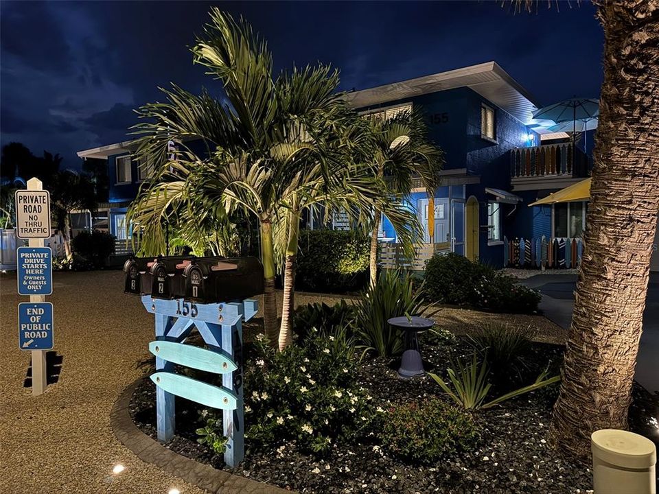 For Sale: $1,495,000 (3 beds, 3 baths, 3250 Square Feet)