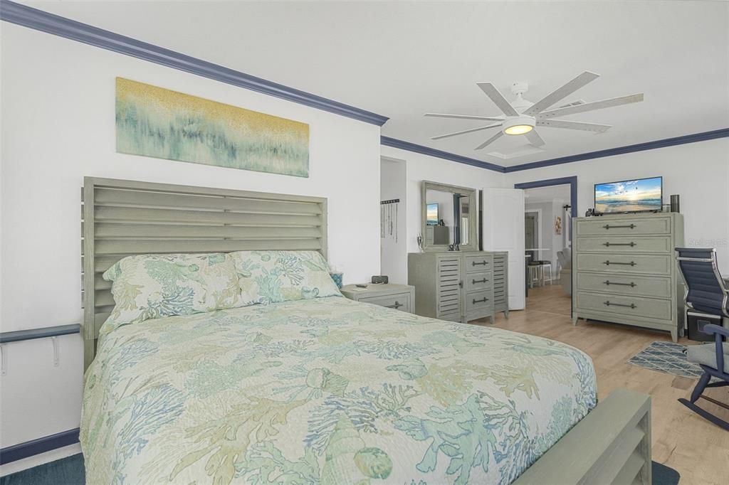 For Sale: $1,495,000 (3 beds, 3 baths, 3250 Square Feet)