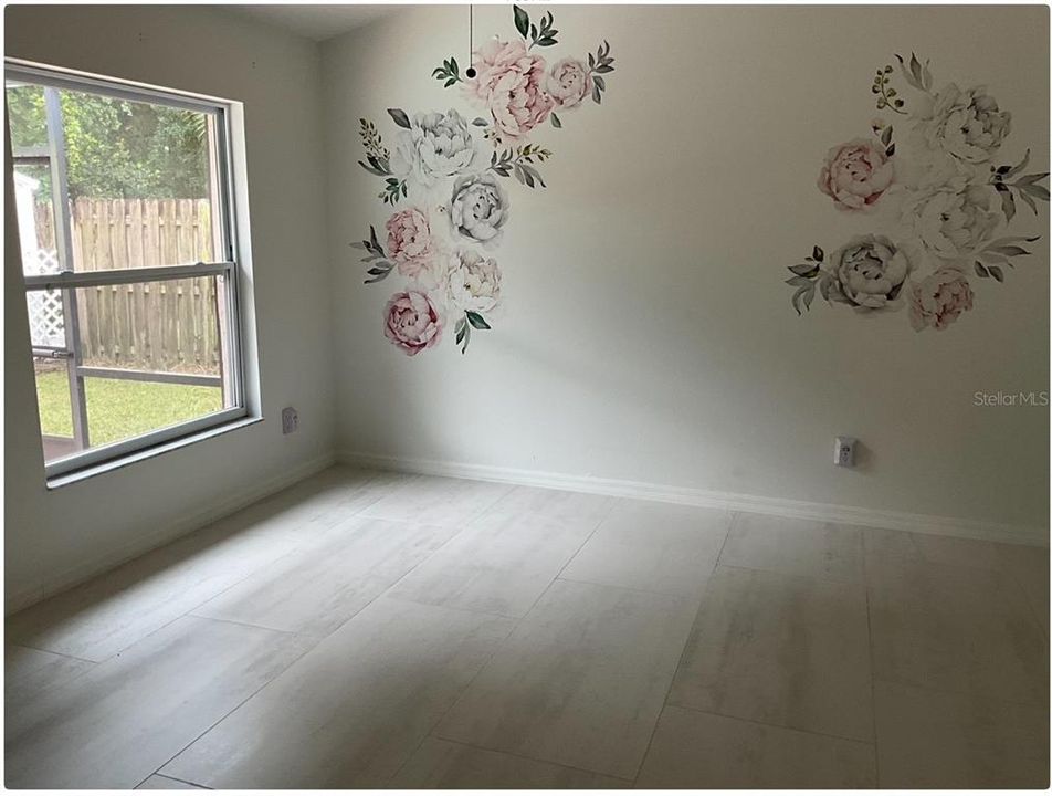 Active With Contract: $599,000 (5 beds, 2 baths, 2799 Square Feet)