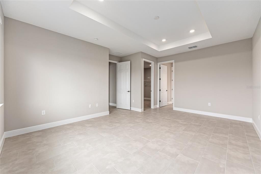 Active With Contract: $459,000 (3 beds, 3 baths, 2870 Square Feet)