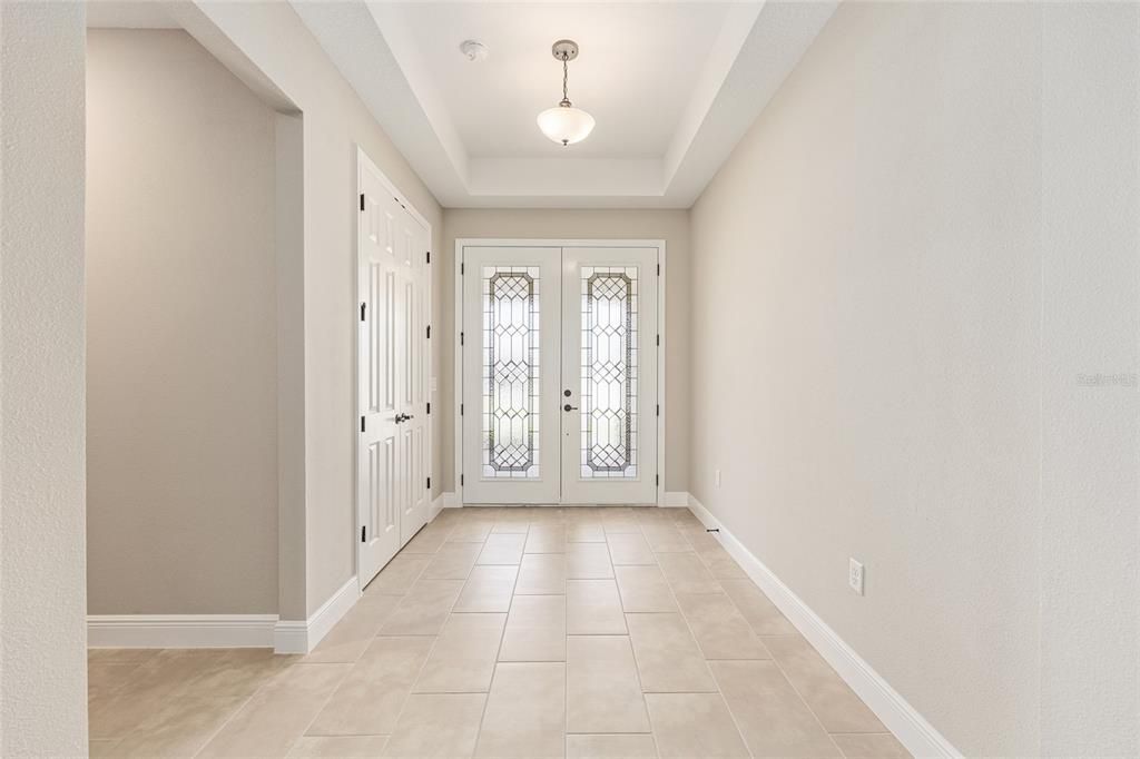 Active With Contract: $459,000 (3 beds, 3 baths, 2870 Square Feet)