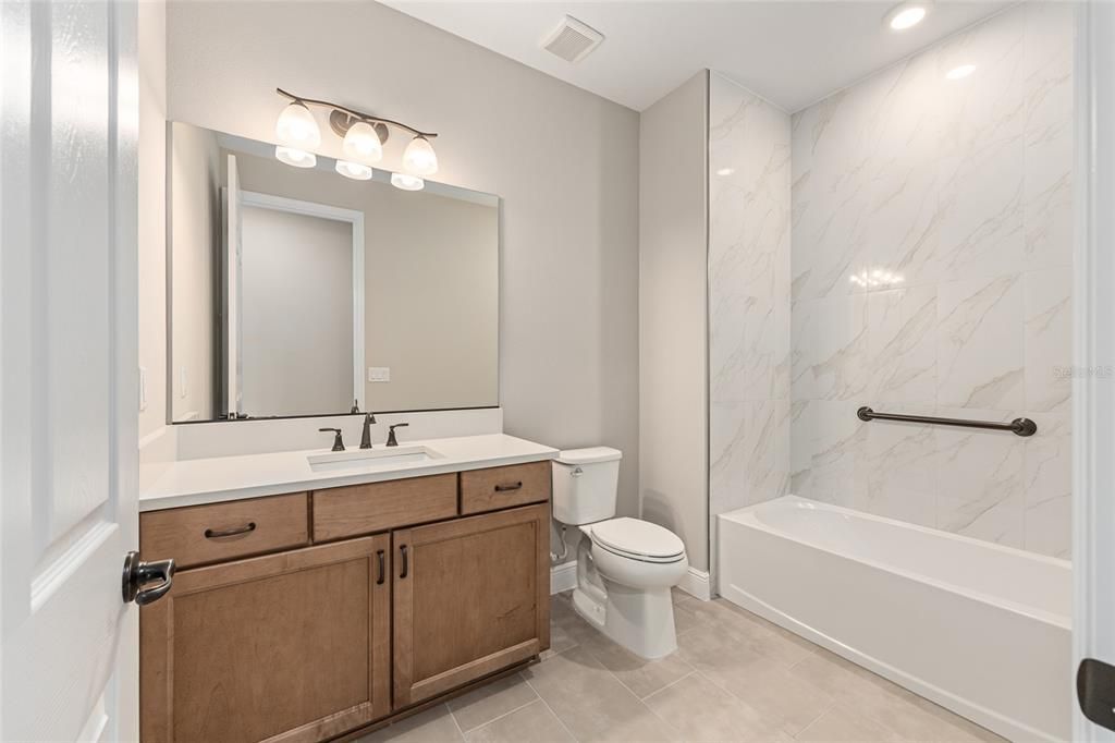 Active With Contract: $459,000 (3 beds, 3 baths, 2870 Square Feet)