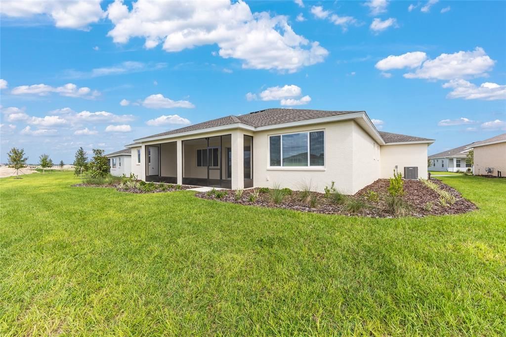 Active With Contract: $459,000 (3 beds, 3 baths, 2870 Square Feet)