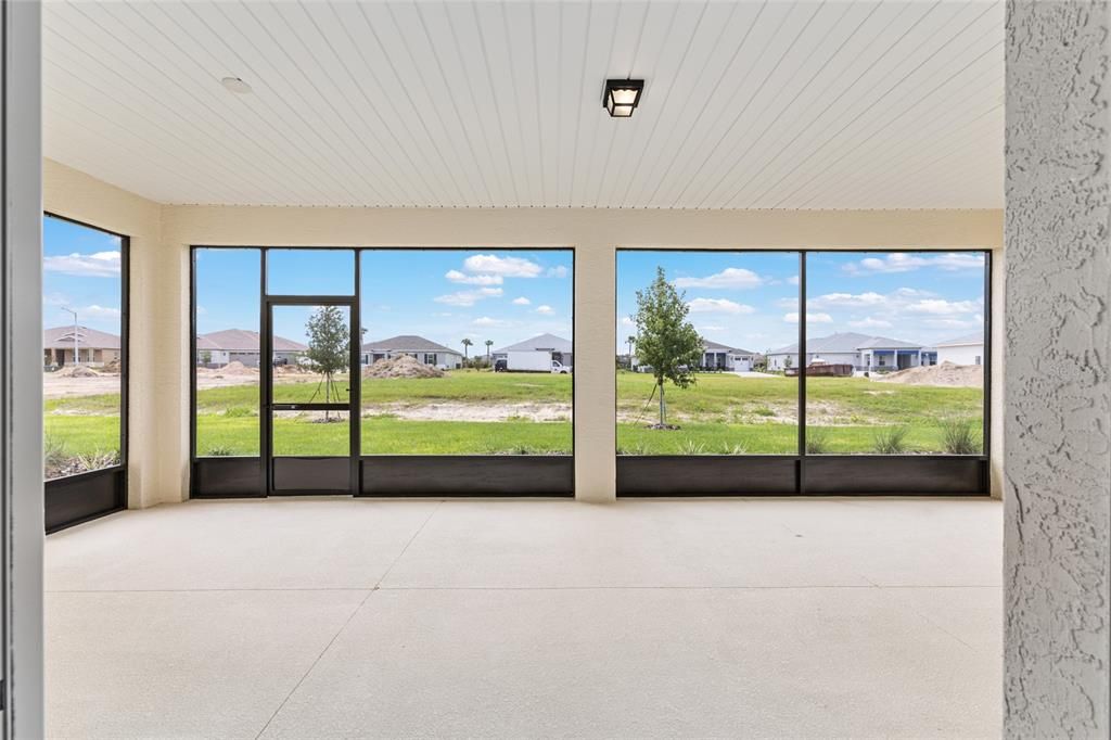 Active With Contract: $459,000 (3 beds, 3 baths, 2870 Square Feet)