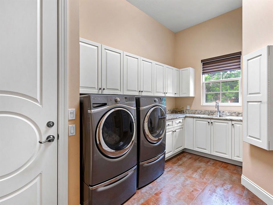 待售: $5,250,000 (3 贝兹, 4 浴室, 5006 平方英尺)