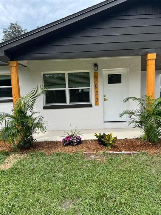 Vendido Recientemente: $359,000 (3 camas, 2 baños, 1206 Pies cuadrados)