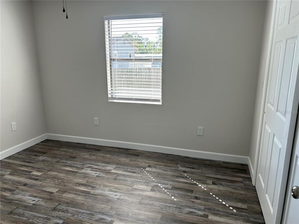 For Sale: $235,000 (3 beds, 2 baths, 1195 Square Feet)