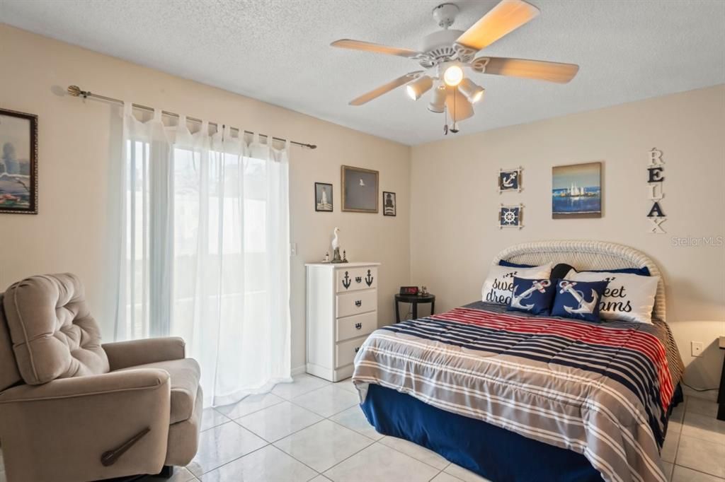 En Venta: $99,500 (1 camas, 1 baños, 672 Pies cuadrados)