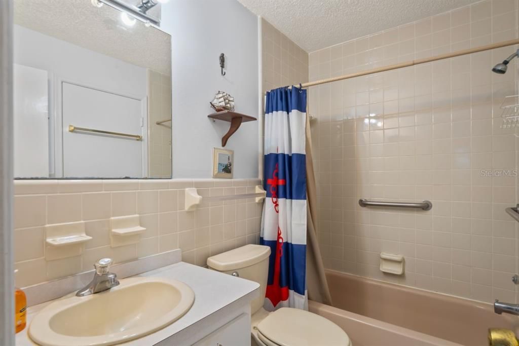 En Venta: $99,500 (1 camas, 1 baños, 672 Pies cuadrados)