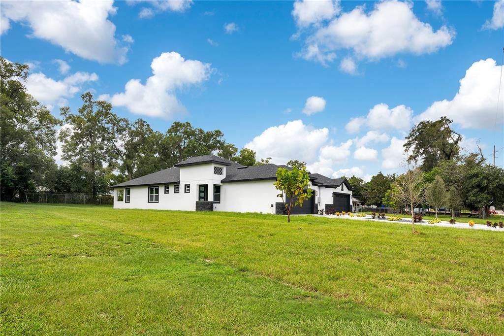 На продажу: $799,900 (6 спален, 4 ванн, 3198 Квадратных фут)