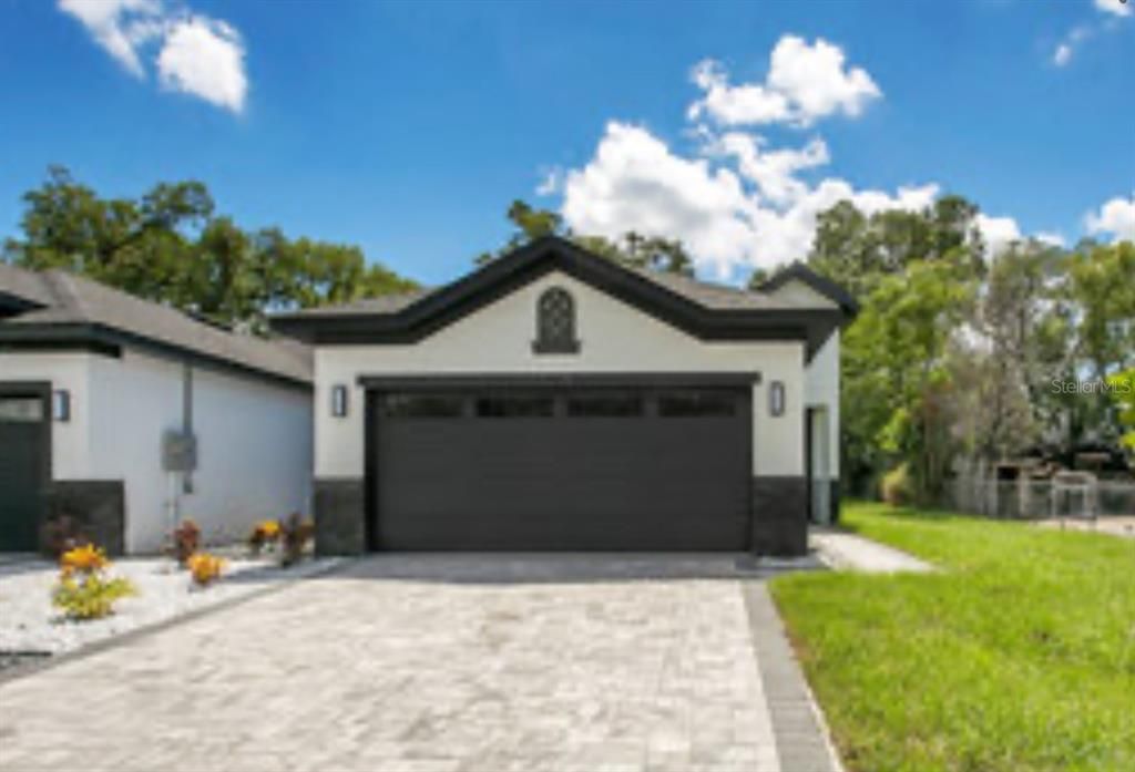 На продажу: $799,900 (6 спален, 4 ванн, 3198 Квадратных фут)