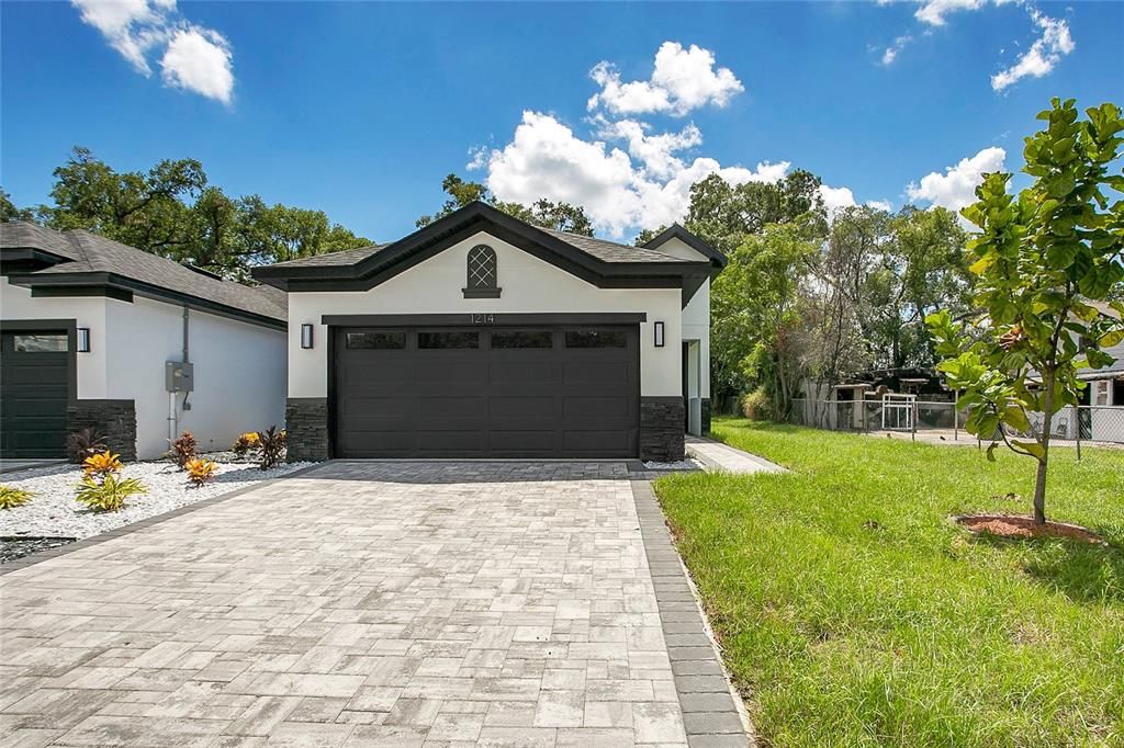 На продажу: $799,900 (6 спален, 4 ванн, 3198 Квадратных фут)