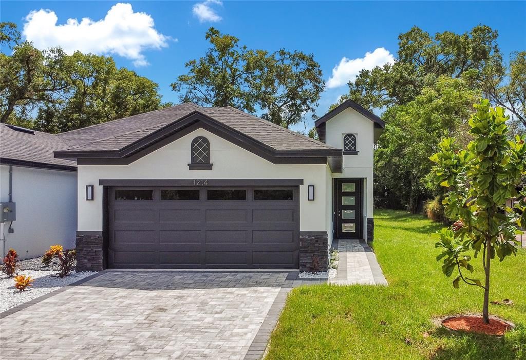 На продажу: $799,900 (6 спален, 4 ванн, 3198 Квадратных фут)