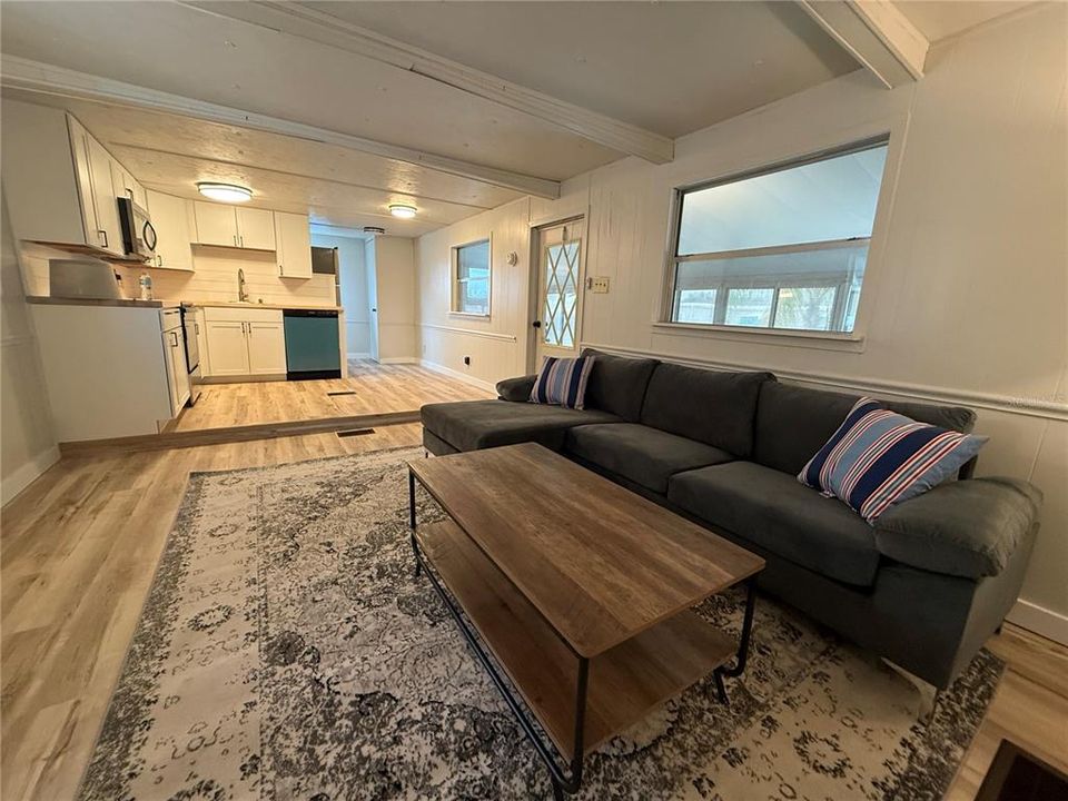 En Venta: $89,900 (2 camas, 1 baños, 672 Pies cuadrados)