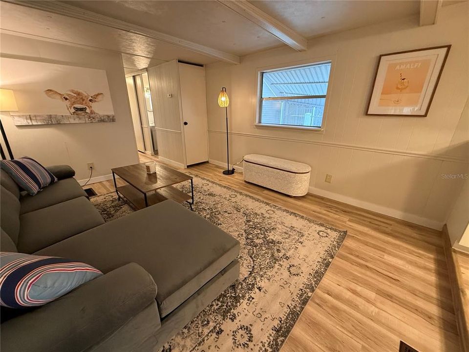 En Venta: $89,900 (2 camas, 1 baños, 672 Pies cuadrados)