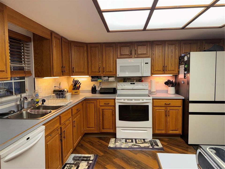 待售: $499,000 (3 贝兹, 3 浴室, 2150 平方英尺)