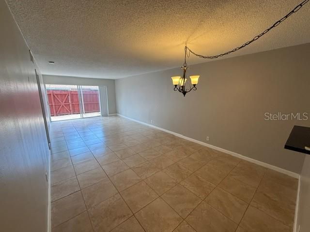 Active With Contract: $1,550 (2 beds, 2 baths, 874 Square Feet)