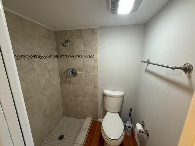 Active With Contract: $1,550 (2 beds, 2 baths, 874 Square Feet)