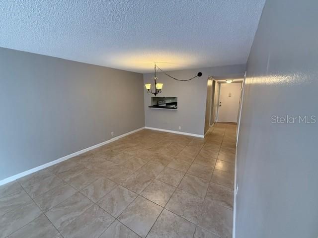 Active With Contract: $1,550 (2 beds, 2 baths, 874 Square Feet)