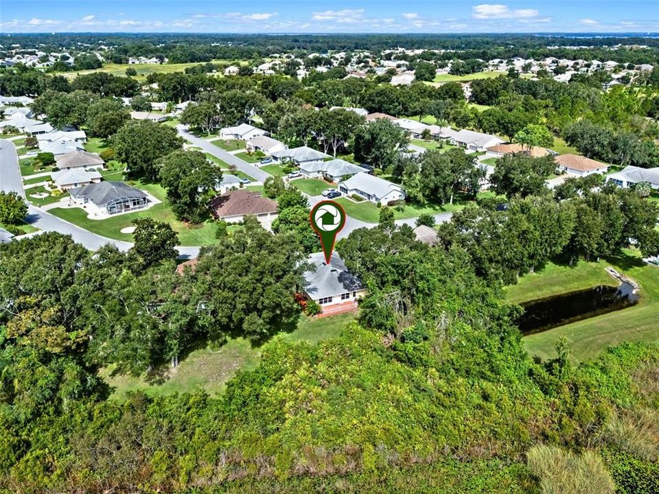 合同活跃: $289,900 (3 贝兹, 2 浴室, 1913 平方英尺)