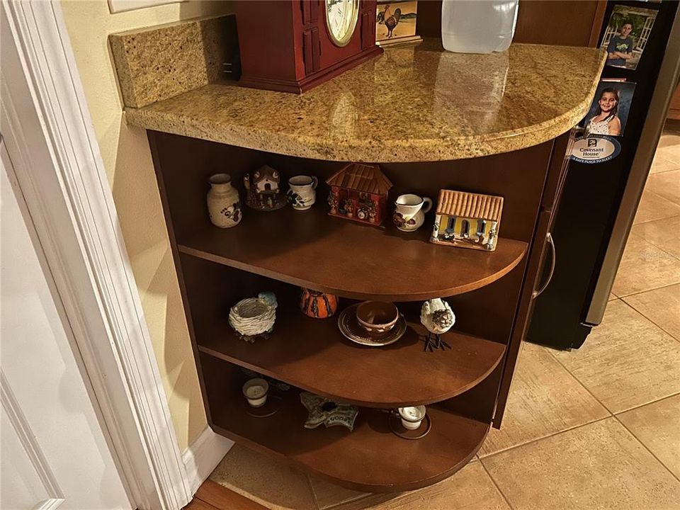 For Sale: $783,000 (4 beds, 3 baths, 2900 Square Feet)