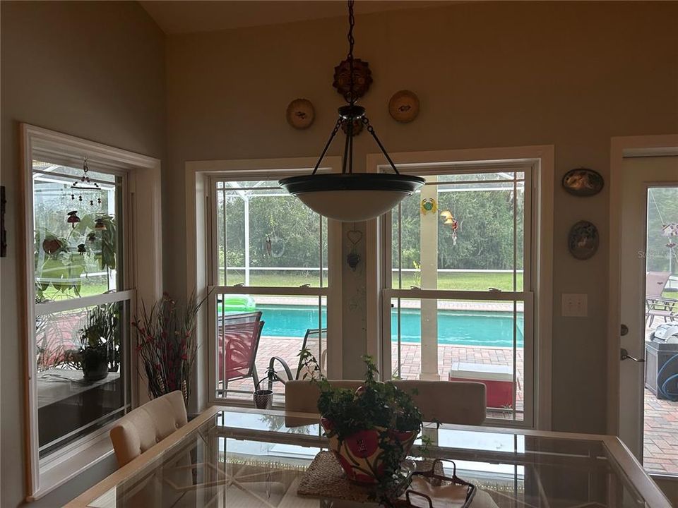 For Sale: $783,000 (4 beds, 3 baths, 2900 Square Feet)