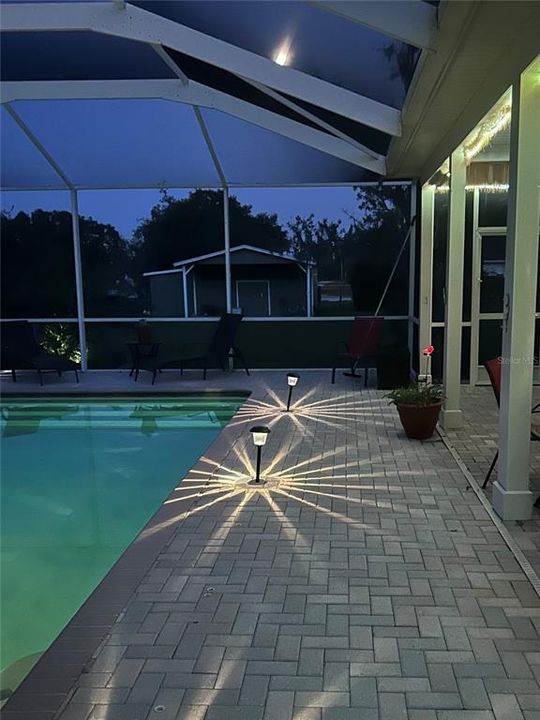 For Sale: $783,000 (4 beds, 3 baths, 2900 Square Feet)