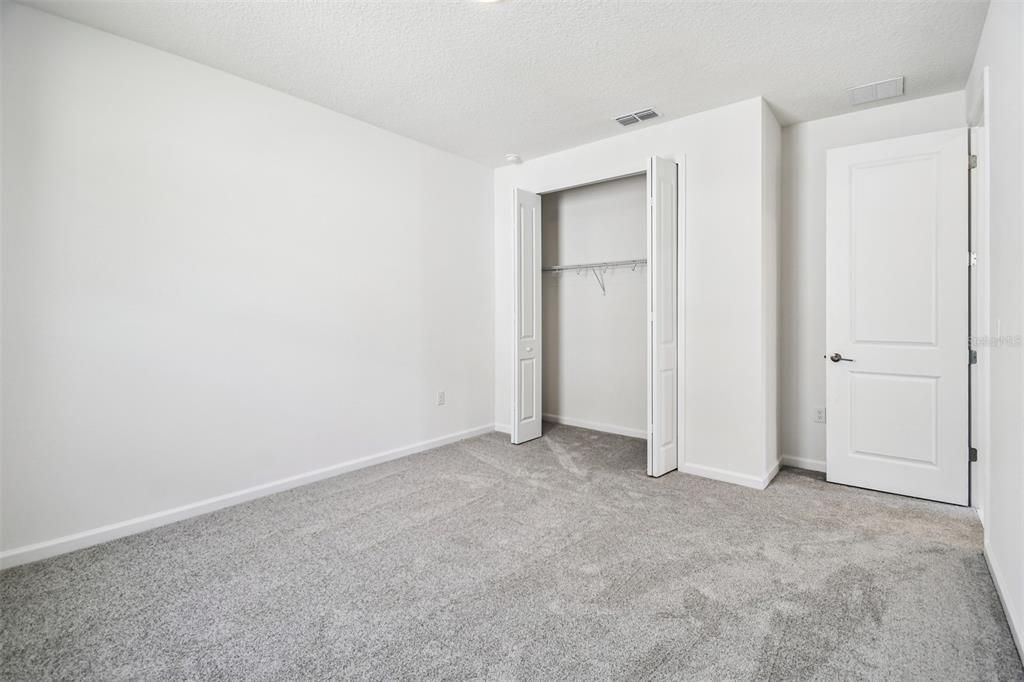 En Venta: $769,990 (5 camas, 4 baños, 3485 Pies cuadrados)