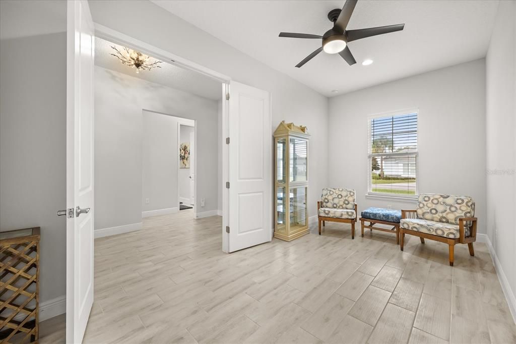 Active With Contract: $620,000 (5 beds, 3 baths, 2905 Square Feet)