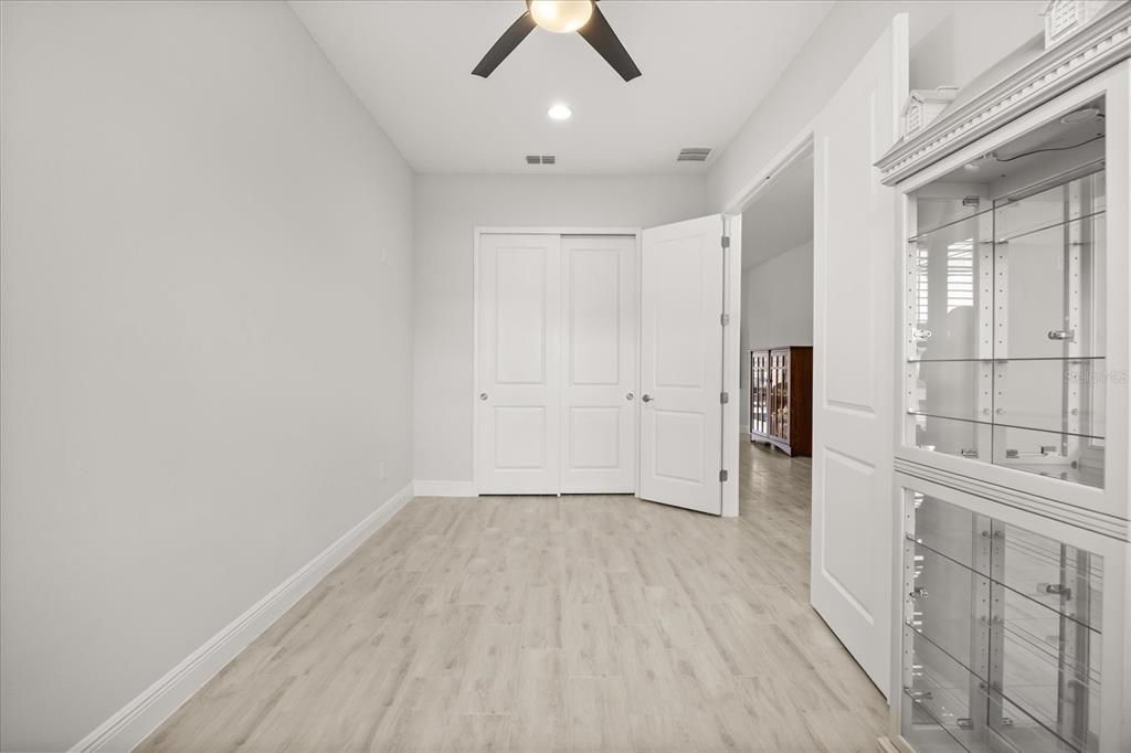 Active With Contract: $620,000 (5 beds, 3 baths, 2905 Square Feet)